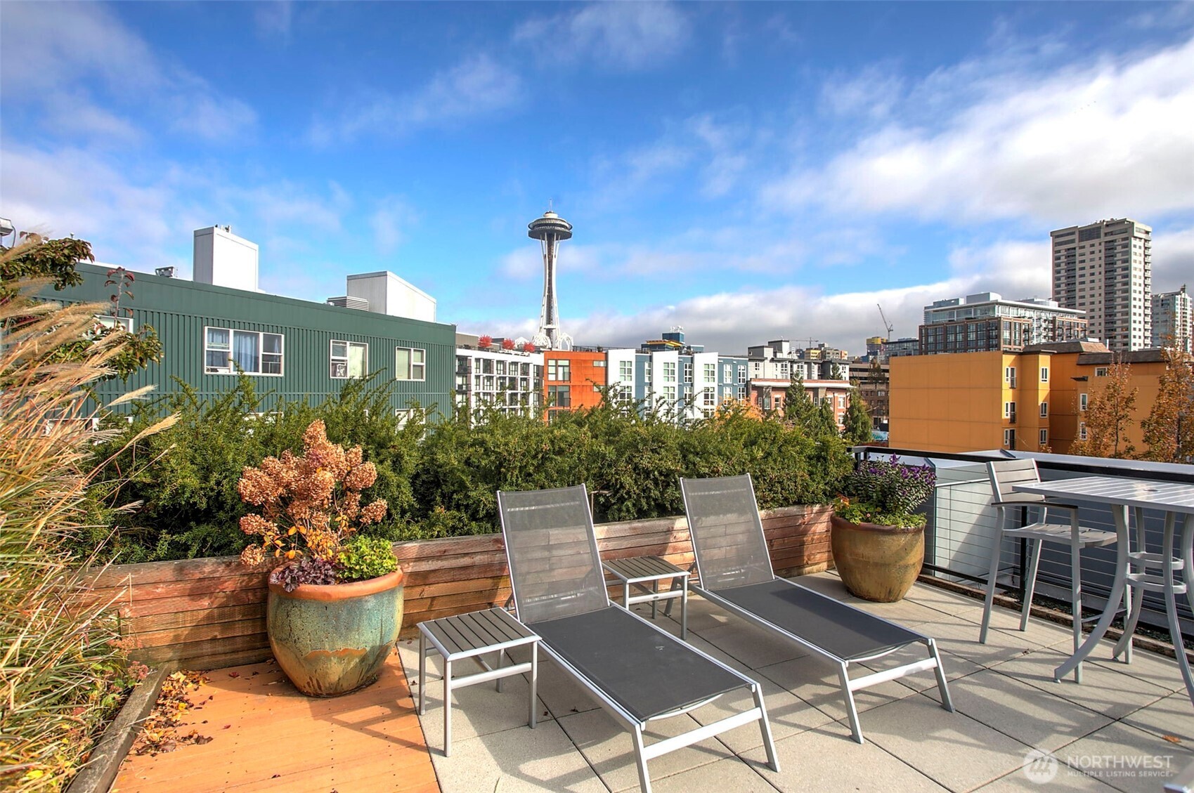 3104 Western Avenue, Unit 307 Seattle, WA 98121 - Photo 27 of 36