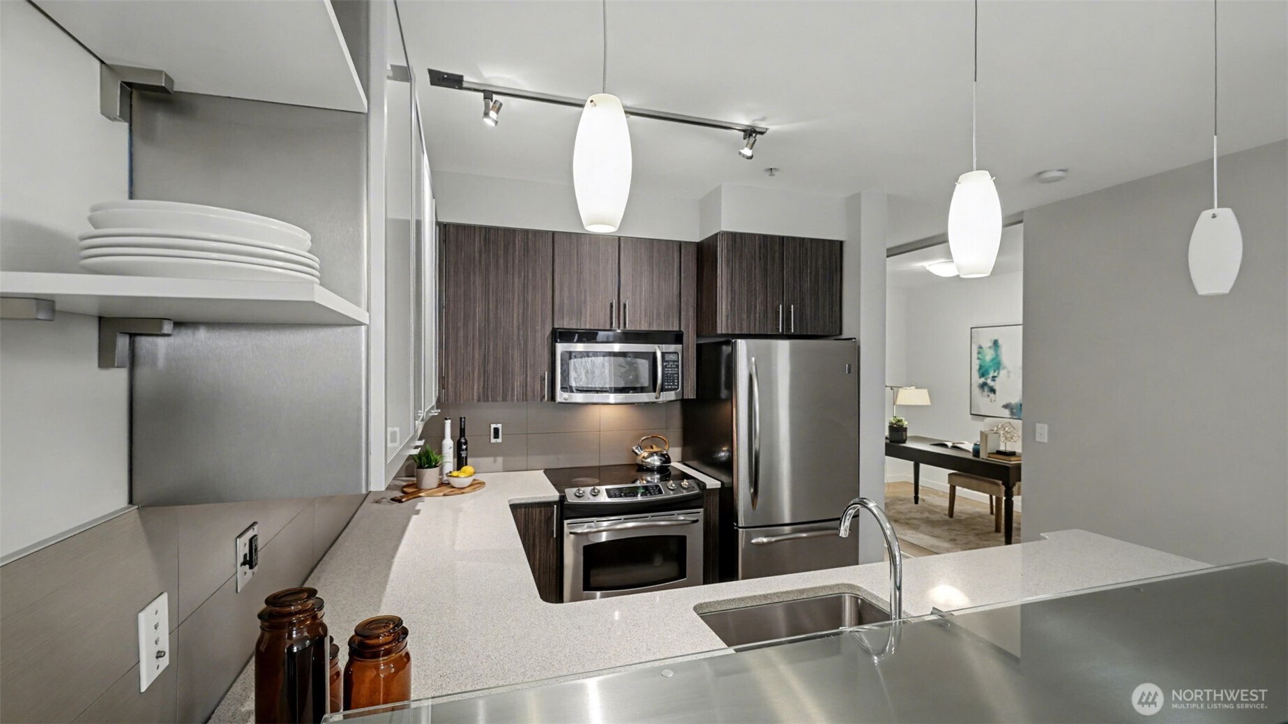 3104 Western Avenue, Unit 307 Seattle, WA 98121 - Photo 6 of 36