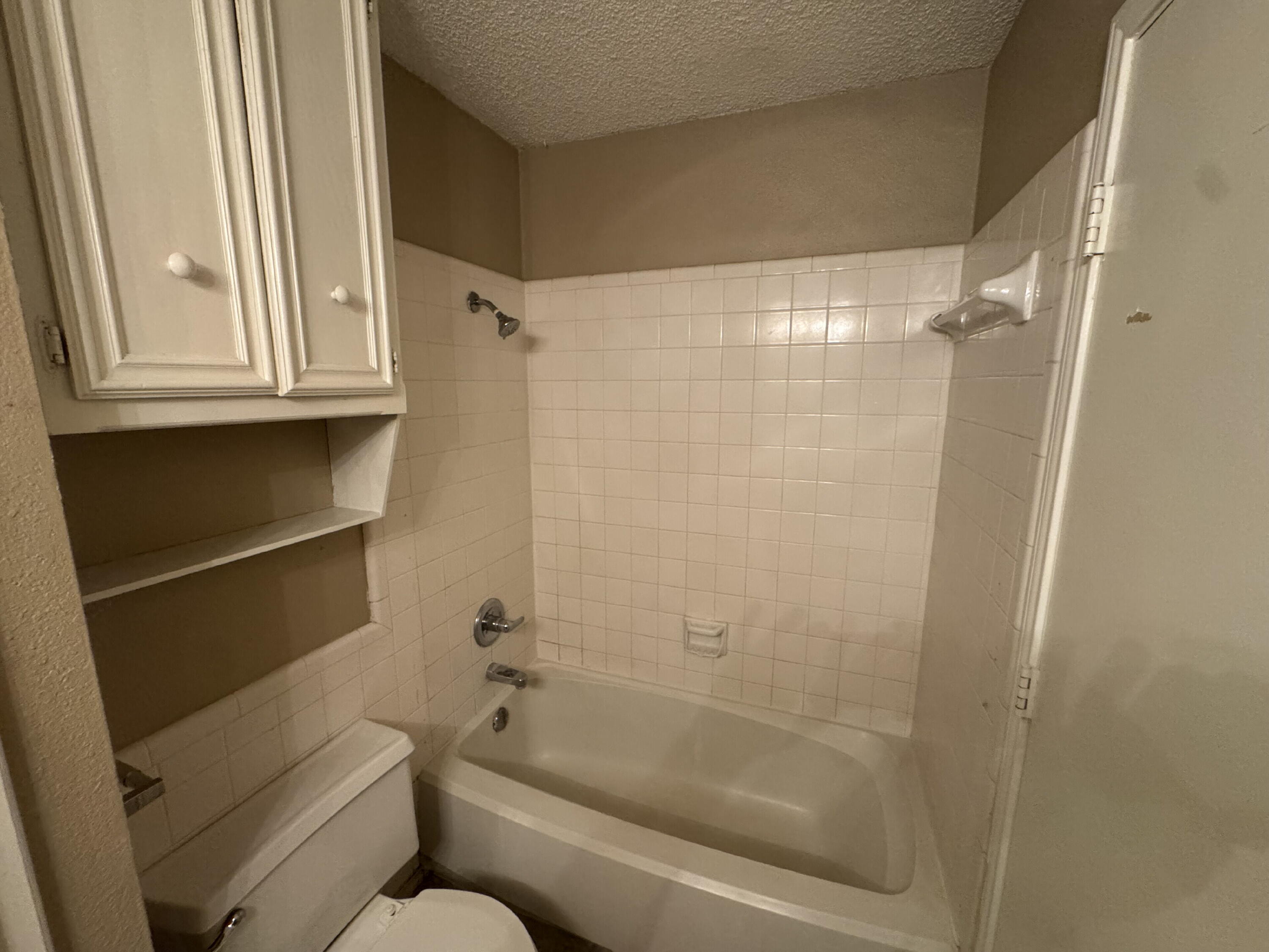 6806 4th Street, Unit B Lubbock, TX 79416 - Photo 9 of 9 IMG_0310