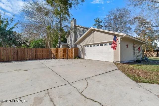 $445,000 | 356 Perthshire Drive, Orange Park, FL 32073