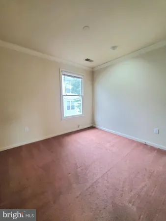 $3,400 | 742 South Granada Street, Arlington, VA 22204