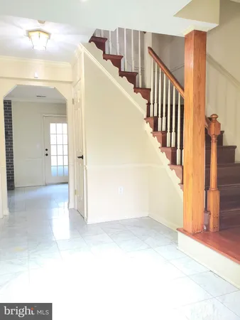 $3,400 | 742 South Granada Street, Arlington, VA 22204