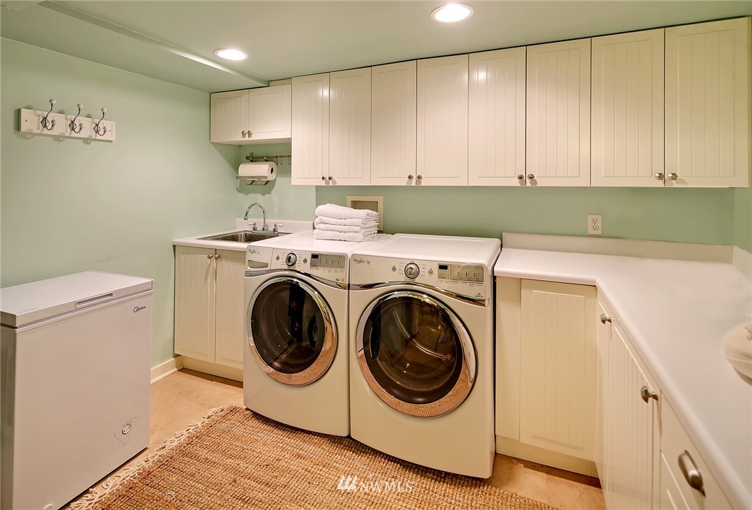 2335 North 60th Street Seattle, WA 98103 - Photo 18 of 23 Gallery Image 18