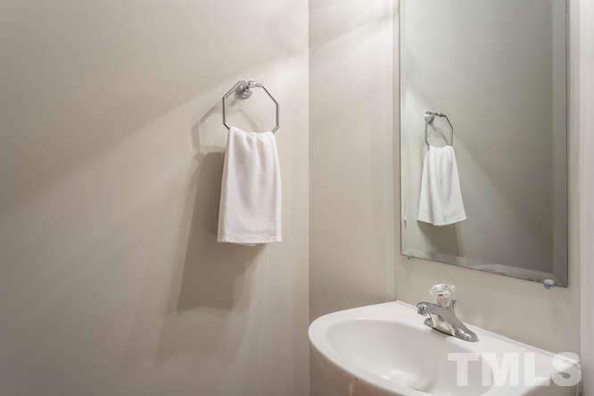 8423 Central Drive Raleigh, NC 27613 - Photo 14 of 25 Gallery Image 14