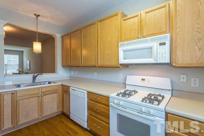 8423 Central Drive Raleigh, NC 27613 - Photo 6 of 25 Gallery Image 6