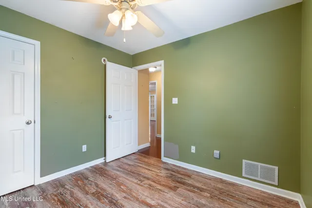 $369,000 | 1280 South Lake Drive, Hernando, MS 38632