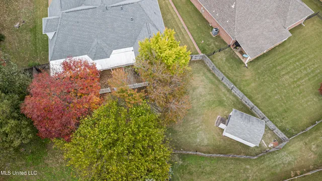 $369,000 | 1280 South Lake Drive, Hernando, MS 38632