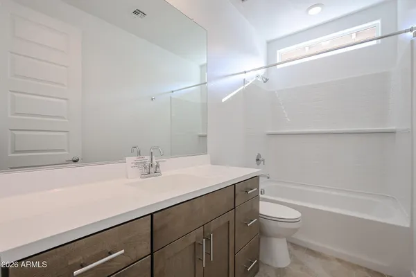 $2,600 | 7824 West Tether Trail, Peoria, AZ 85383