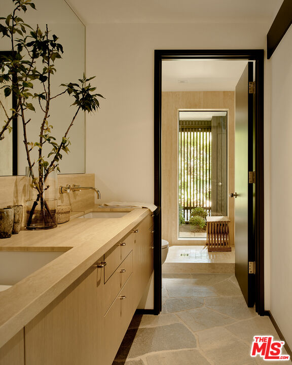 790 Burleigh Drive Pasadena, CA 91105 - Photo 32 of 47