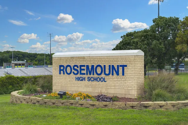 $584,790 | 1125 Annagaire Curve, Rosemount, MN 55068