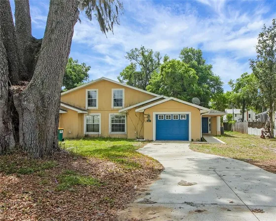 $235,000 | 305 Fountain Street, Fruitland Park, FL 34731