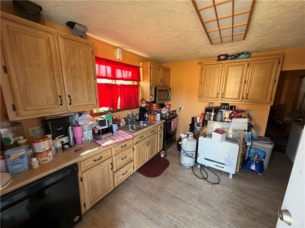 27 Community Avenue Uniontown, PA 15401 - Photo 9 of 25