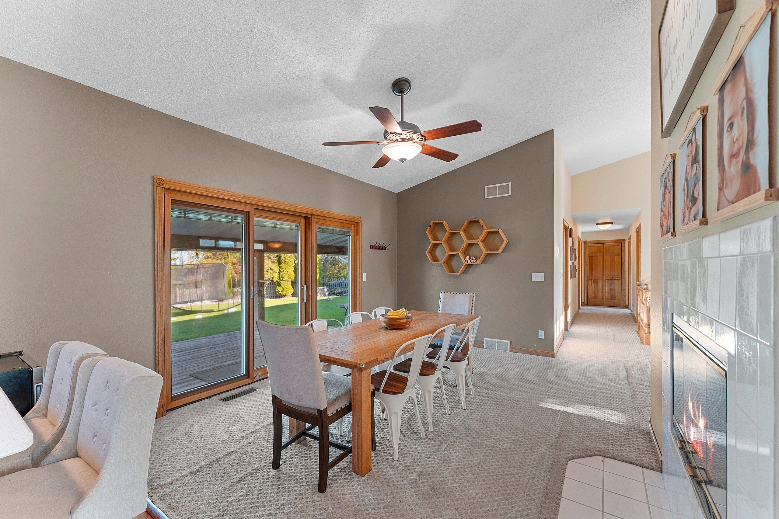 3408 Pierce Court Two Rivers, WI 54241 - Photo 11 of 68 049-3408PierceCourt-TwoRivers-WI-54241-S