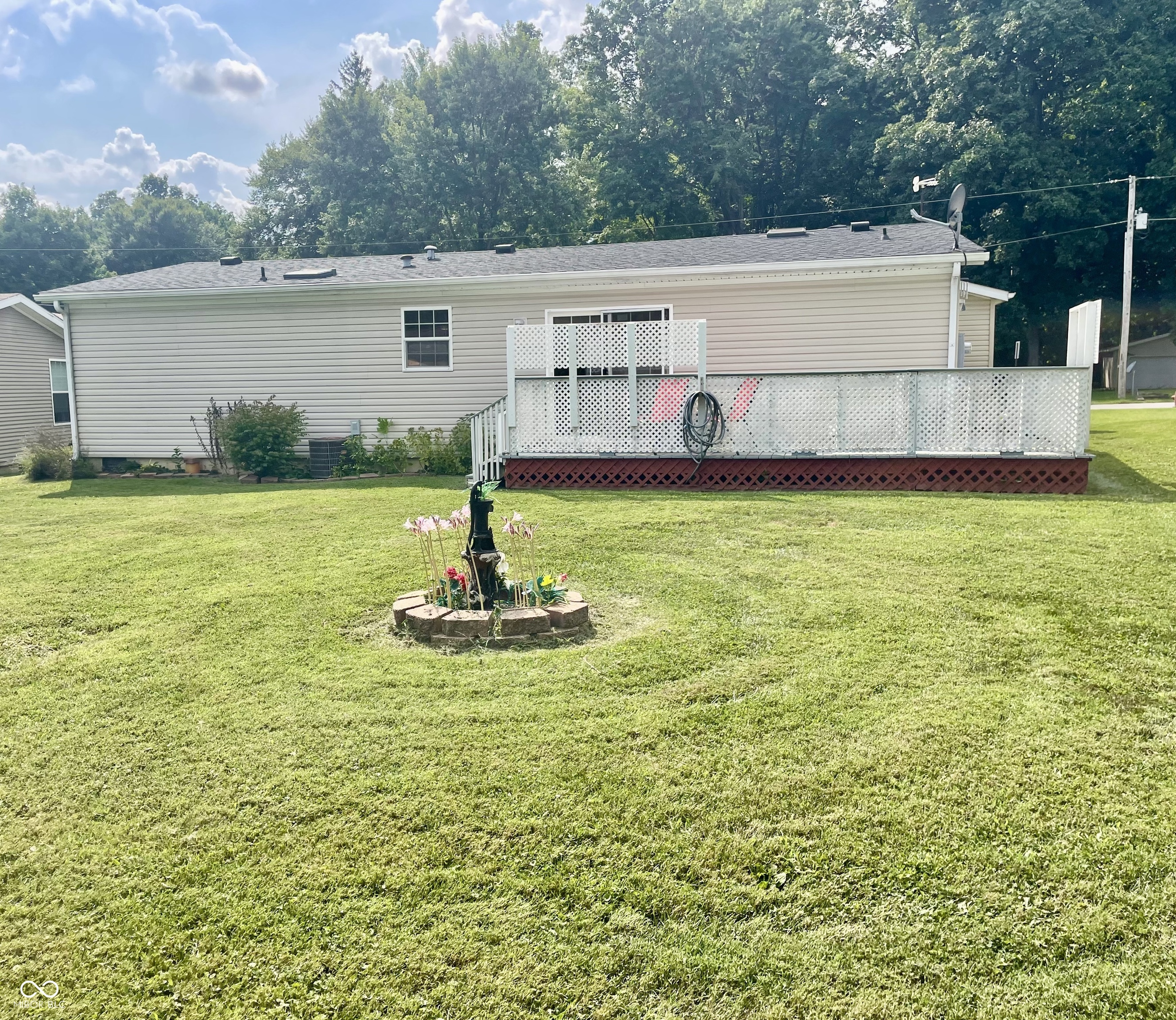 597 Lazy River Road Cloverdale, IN 46120 - Photo 4 of 33 Gallery Image 4
