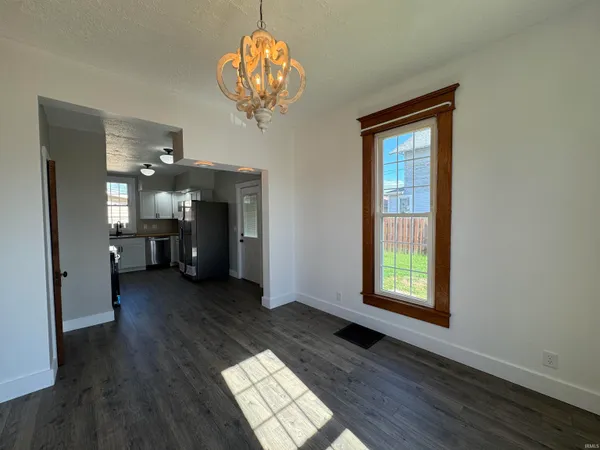 $199,000 | 353 East 6th Street, Peru, IN 46970