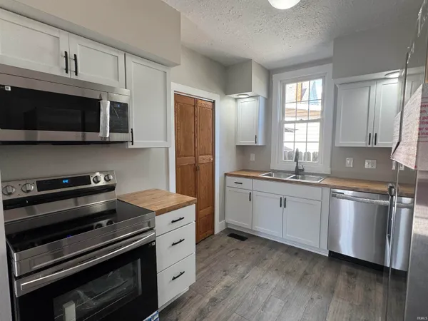 $199,000 | 353 East 6th Street, Peru, IN 46970