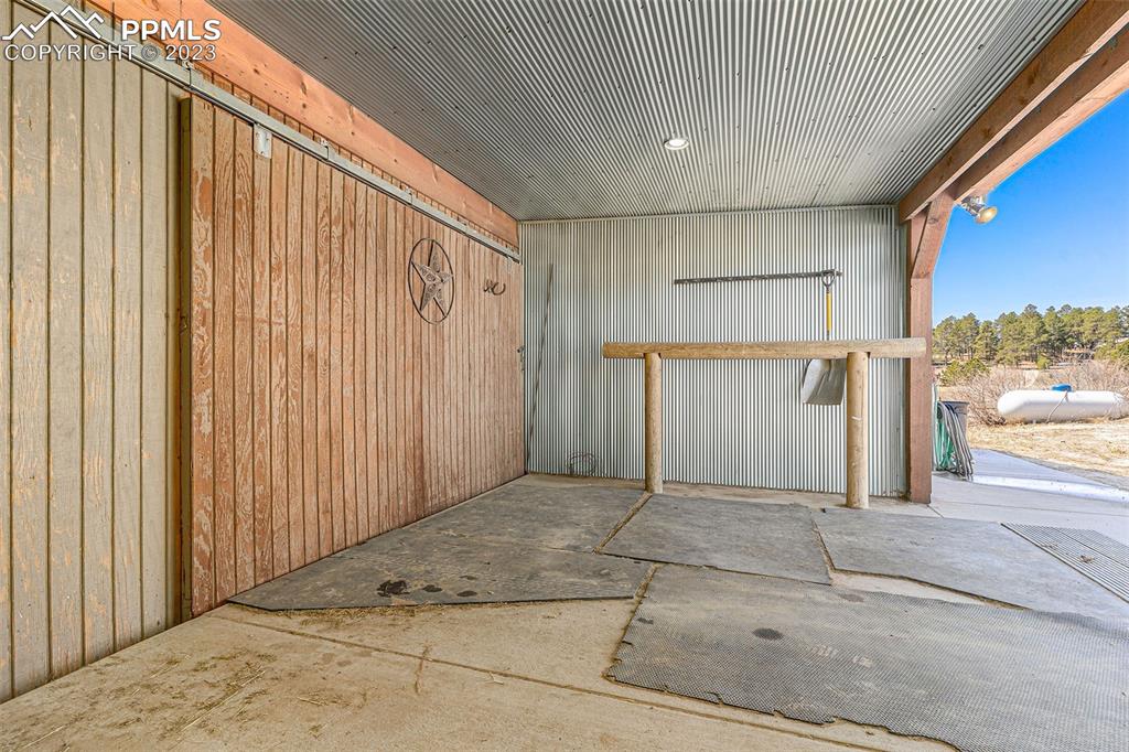 14965 Tanner Trail Elbert, CO 80106 - Photo 43 of 50 a view of a garage