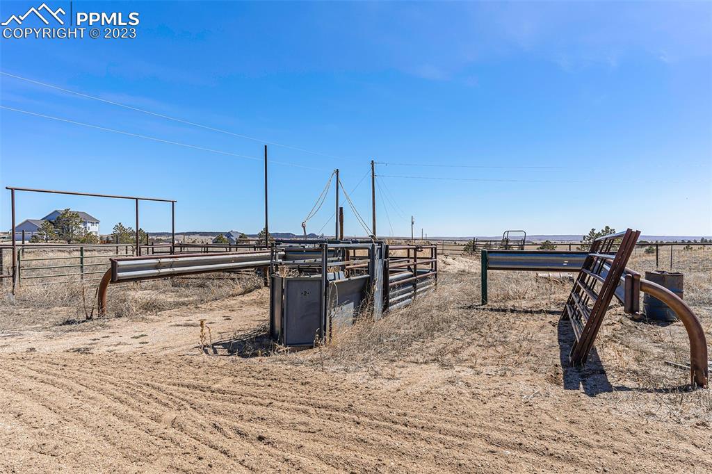 14965 Tanner Trail Elbert, CO 80106 - Photo 47 of 50 a view of a terrace with chairs