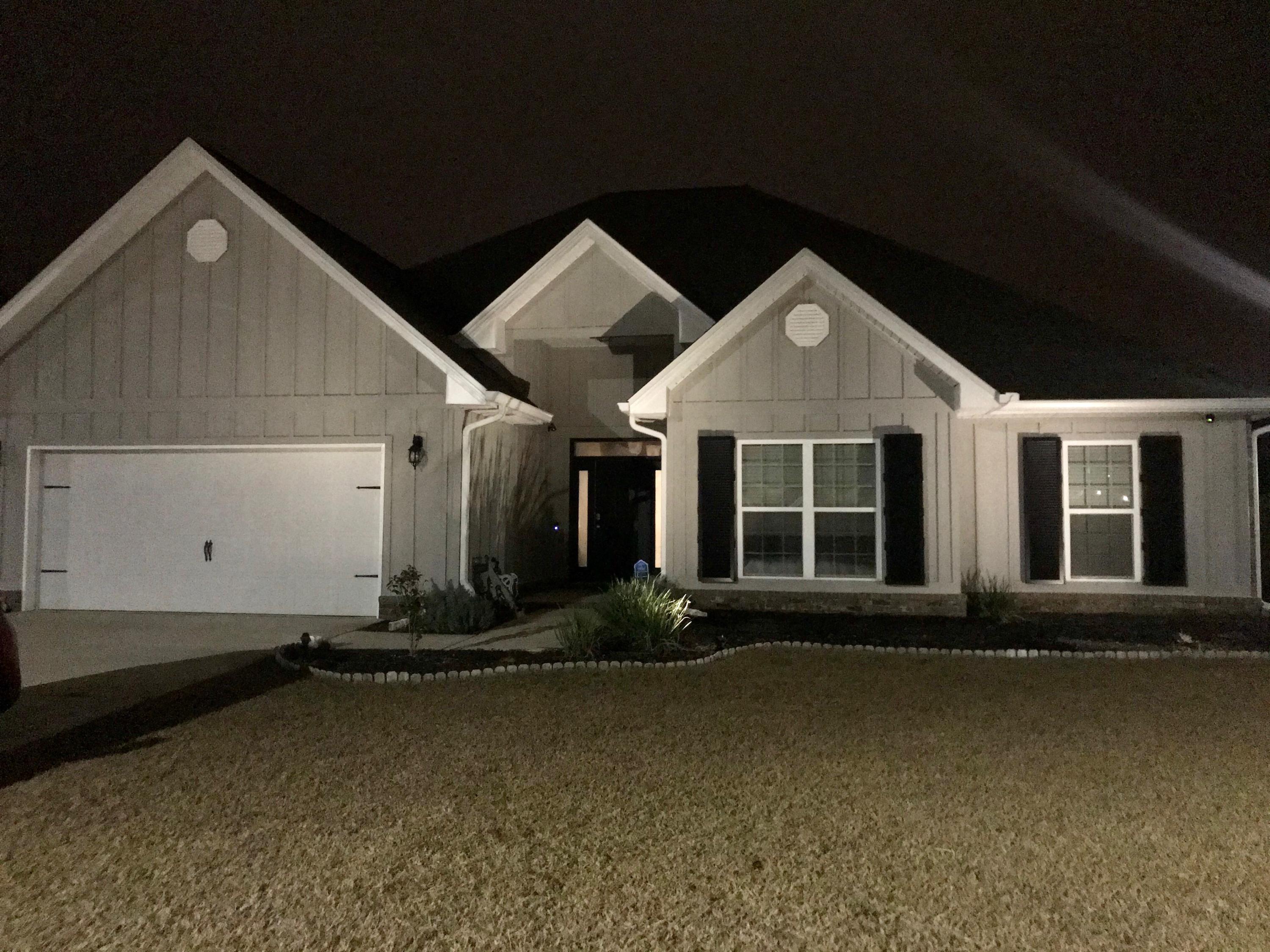 423 Chickadee Street Crestview, FL 32539 - Photo 1 of 2 423 Chickadee Street