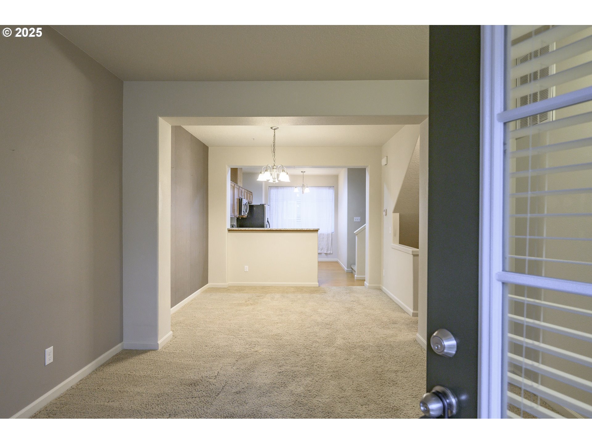 10795 Northeast Gateway Place Hillsboro, OR 97006 - Photo 5 of 27 a view interior of a house and natural light