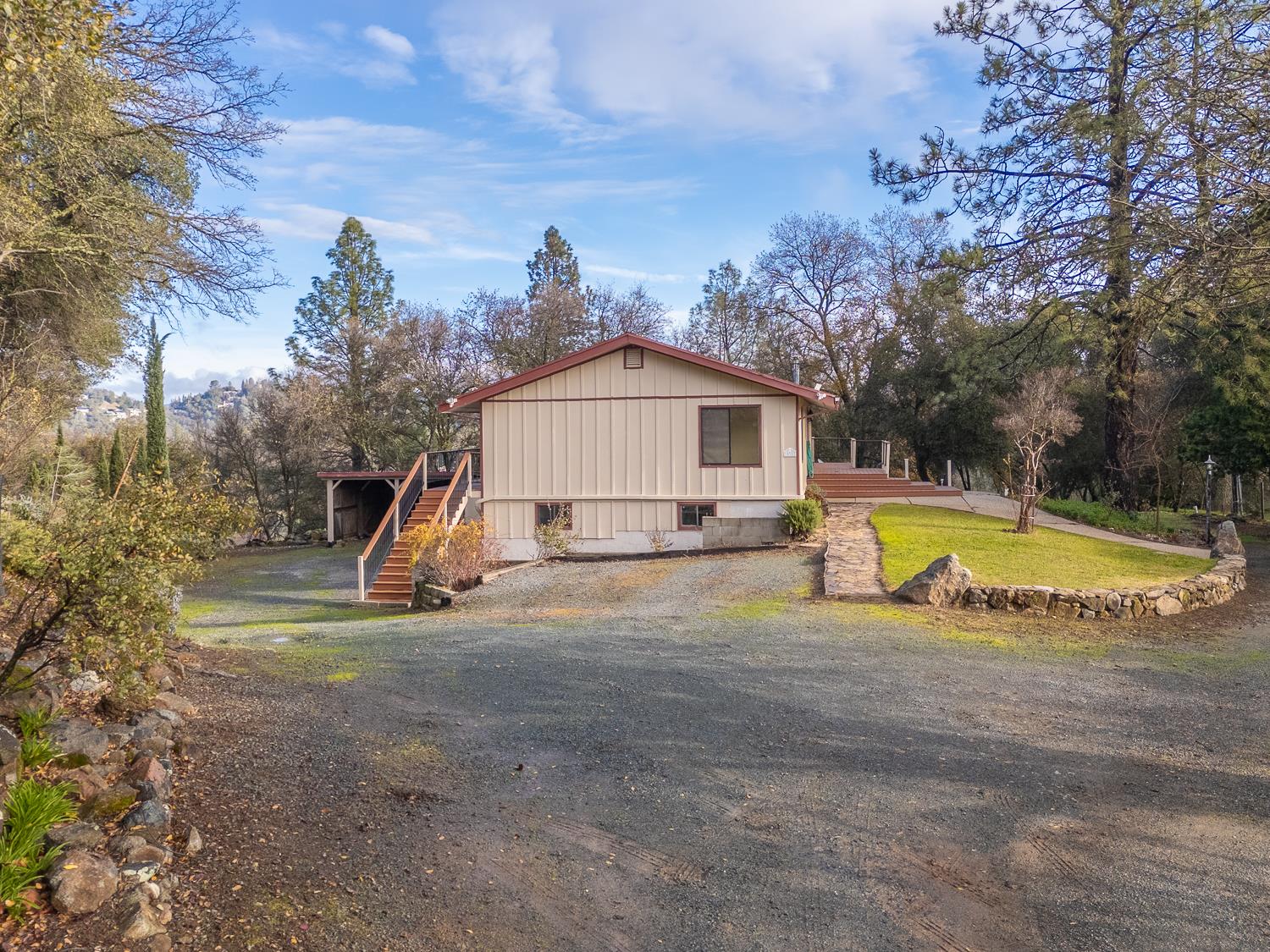 10988 Pleasant Valley Road Penn Valley, CA 95946 - Photo 9 of 90