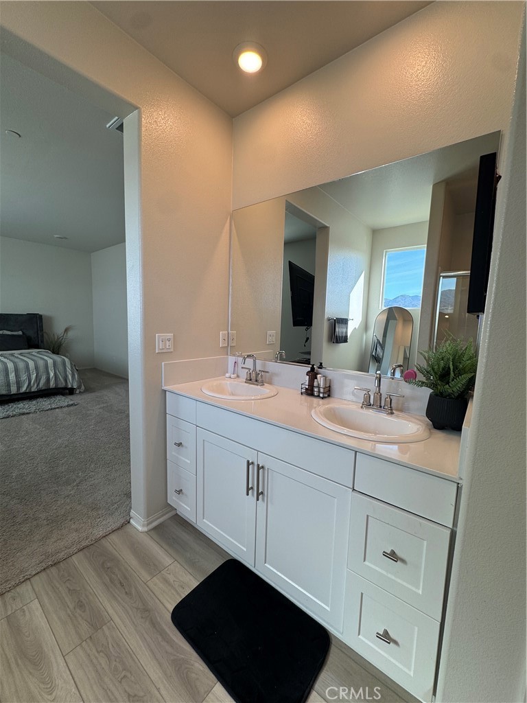 19553 Hanging Rock Road Lake Elsinore, CA 92532 - Photo 8 of 18