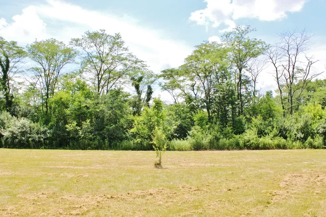 a view of a lake view