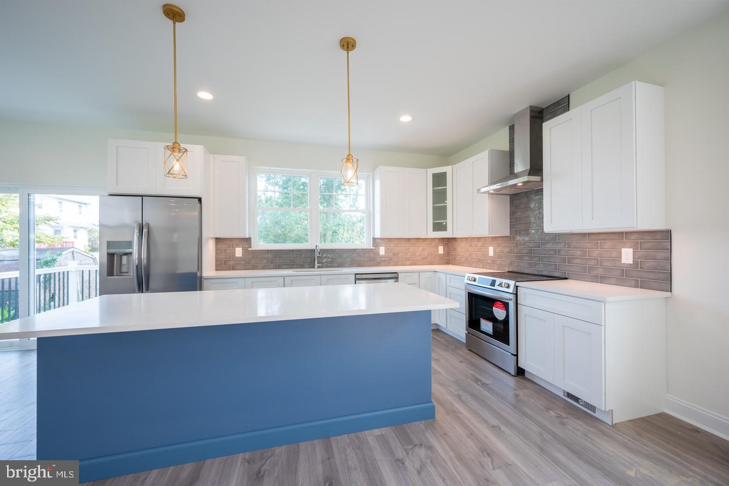 117 Beech Road, Unit 1 Wallingford, PA 19086 - Photo 2 of 31