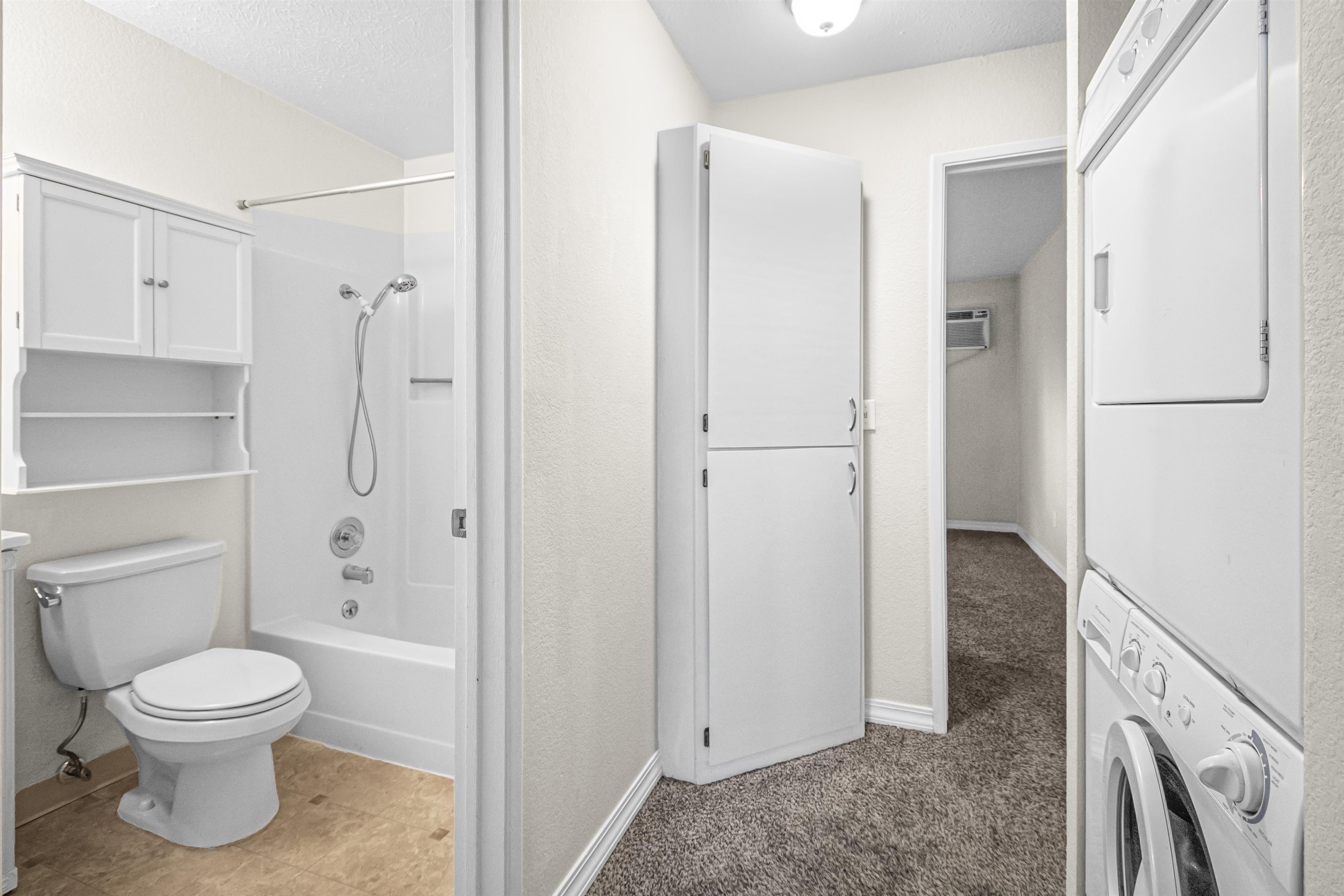 222 North Hutchinson Road, Unit 203 Spokane, WA 99212 - Photo 12 of 15