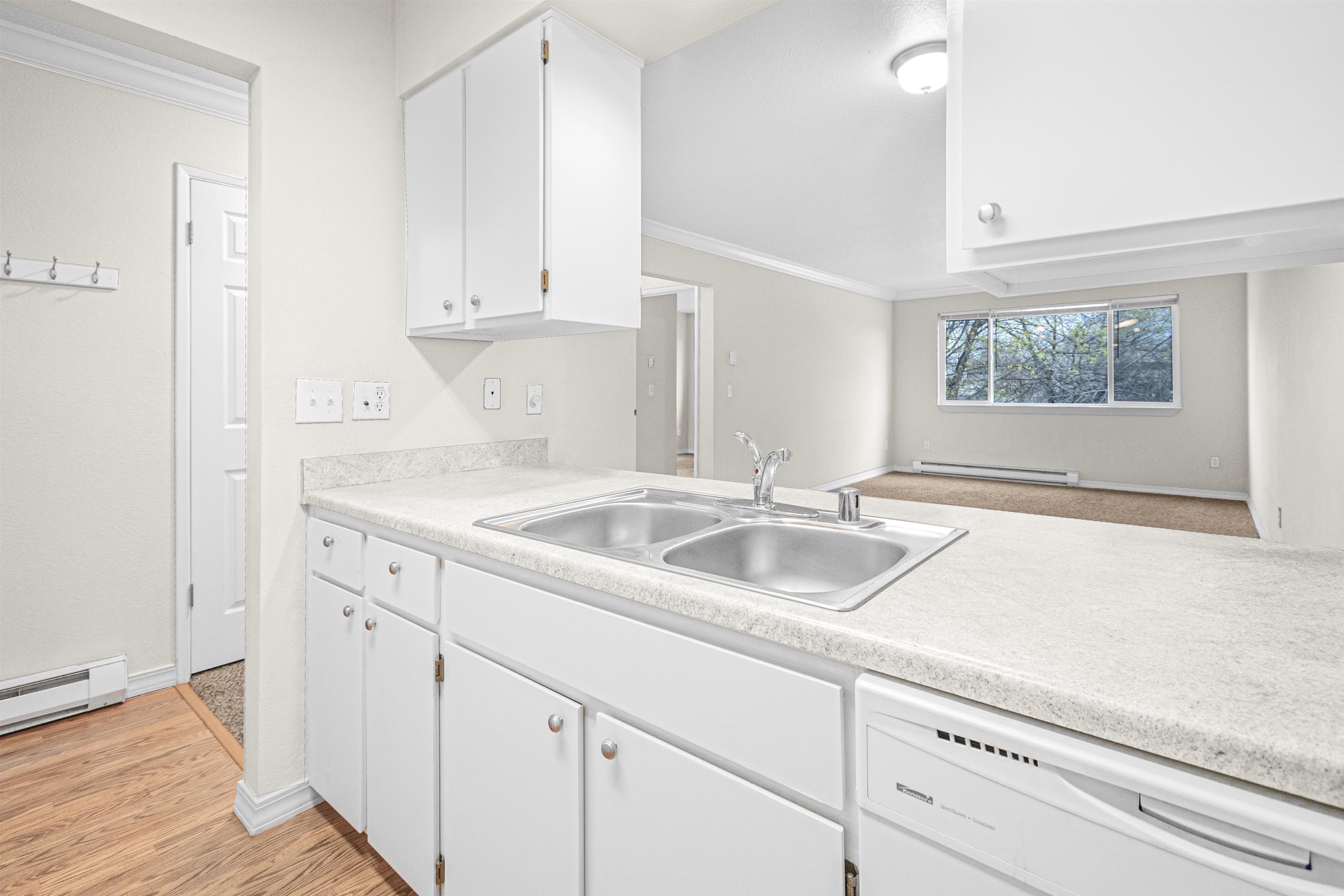 222 North Hutchinson Road, Unit 203 Spokane, WA 99212 - Photo 4 of 15