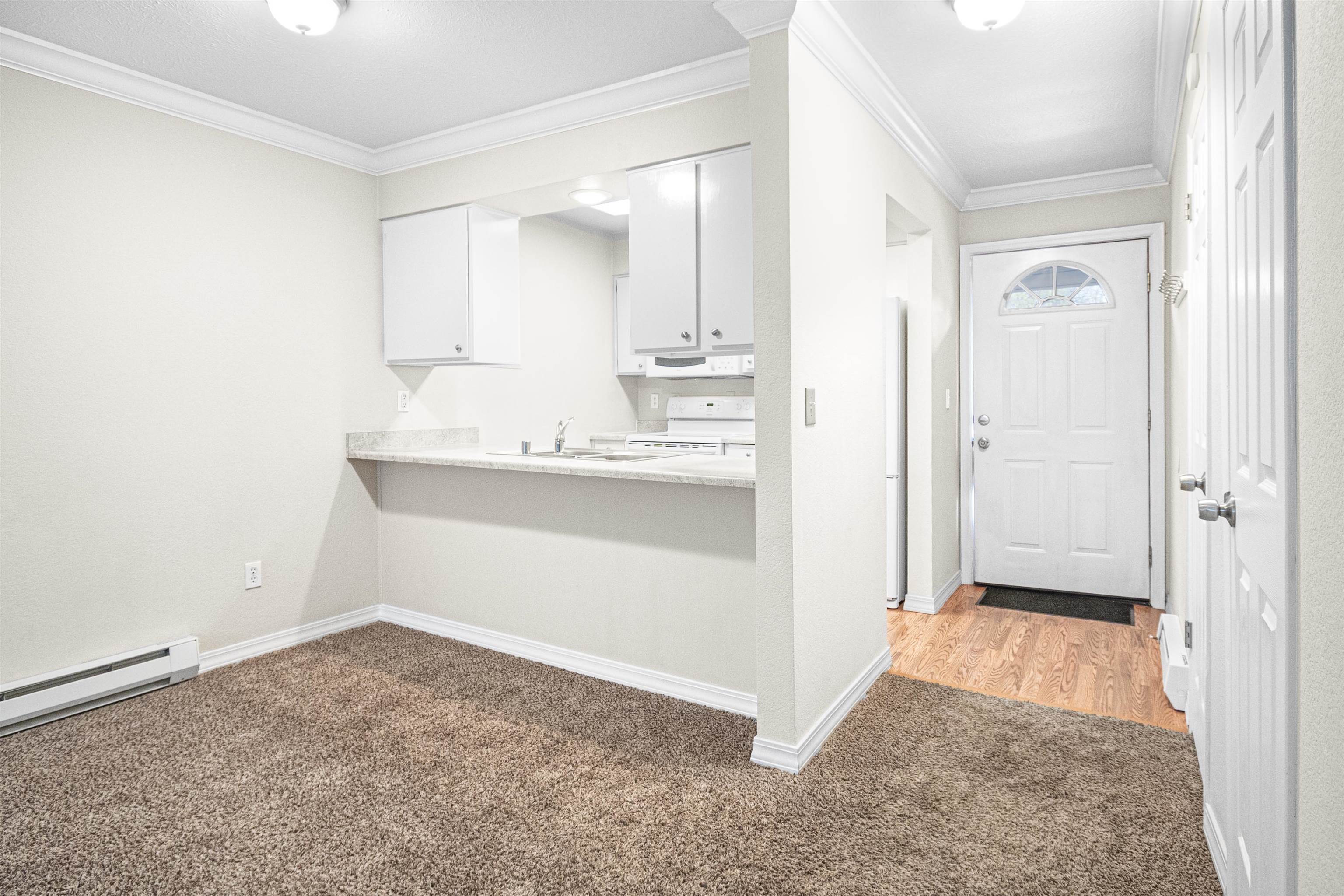 222 North Hutchinson Road, Unit 203 Spokane, WA 99212 - Photo 6 of 15