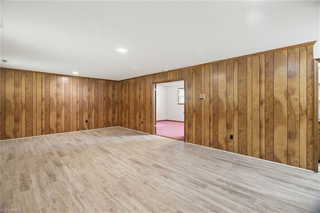 3326 Parrish Road Winston-Salem, NC 27105 - Photo 17 of 33