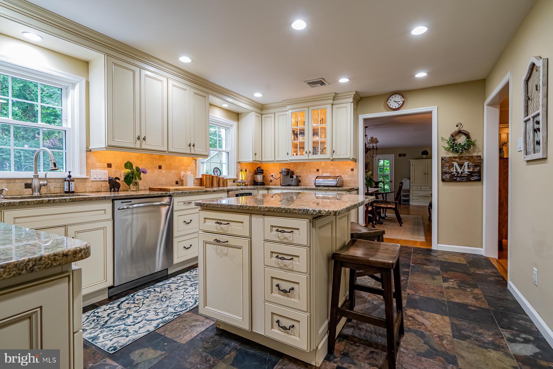 406 Randall Road Wyncote, PA 19095 - Photo 13 of 64