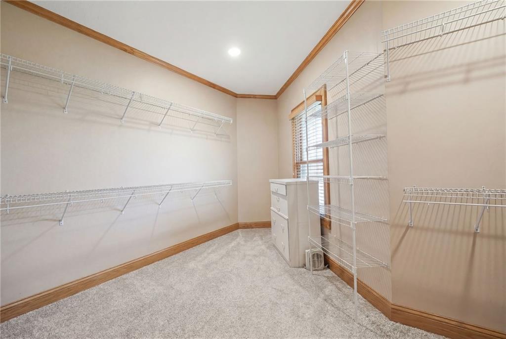 8980 Rowen Road De Soto, KS 66018 - Photo 21 of 69