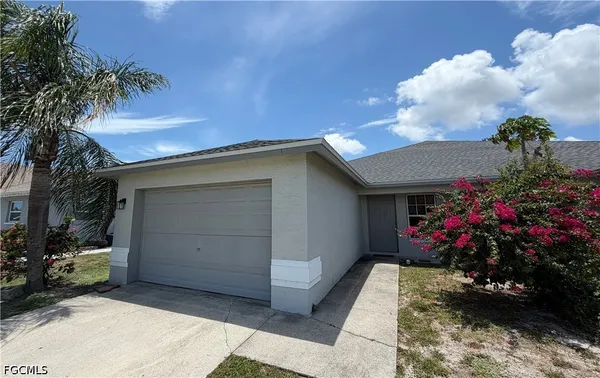 $1,550 | 4346 Southwest 7th Place, Cape Coral, FL 33914