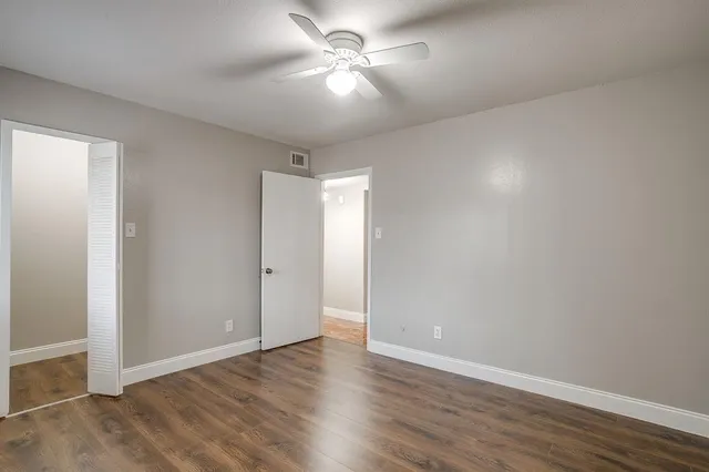$2,100 | 5809 Harvest Hill Road, Unit 2055, Dallas, TX 75230