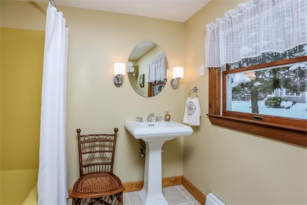 138 Ridge Road Marshfield, MA 02050 - Photo 17 of 25 Gallery Image 17