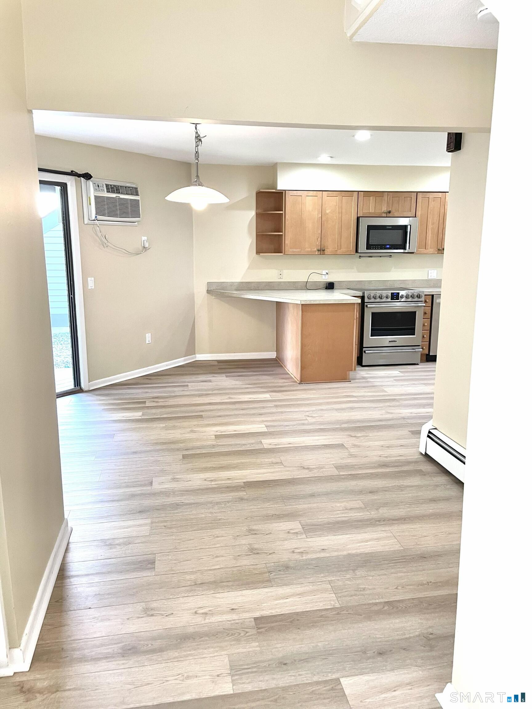 17 D Yankee Glen Road, Unit 17D Madison, CT 06443 - Photo 6 of 12