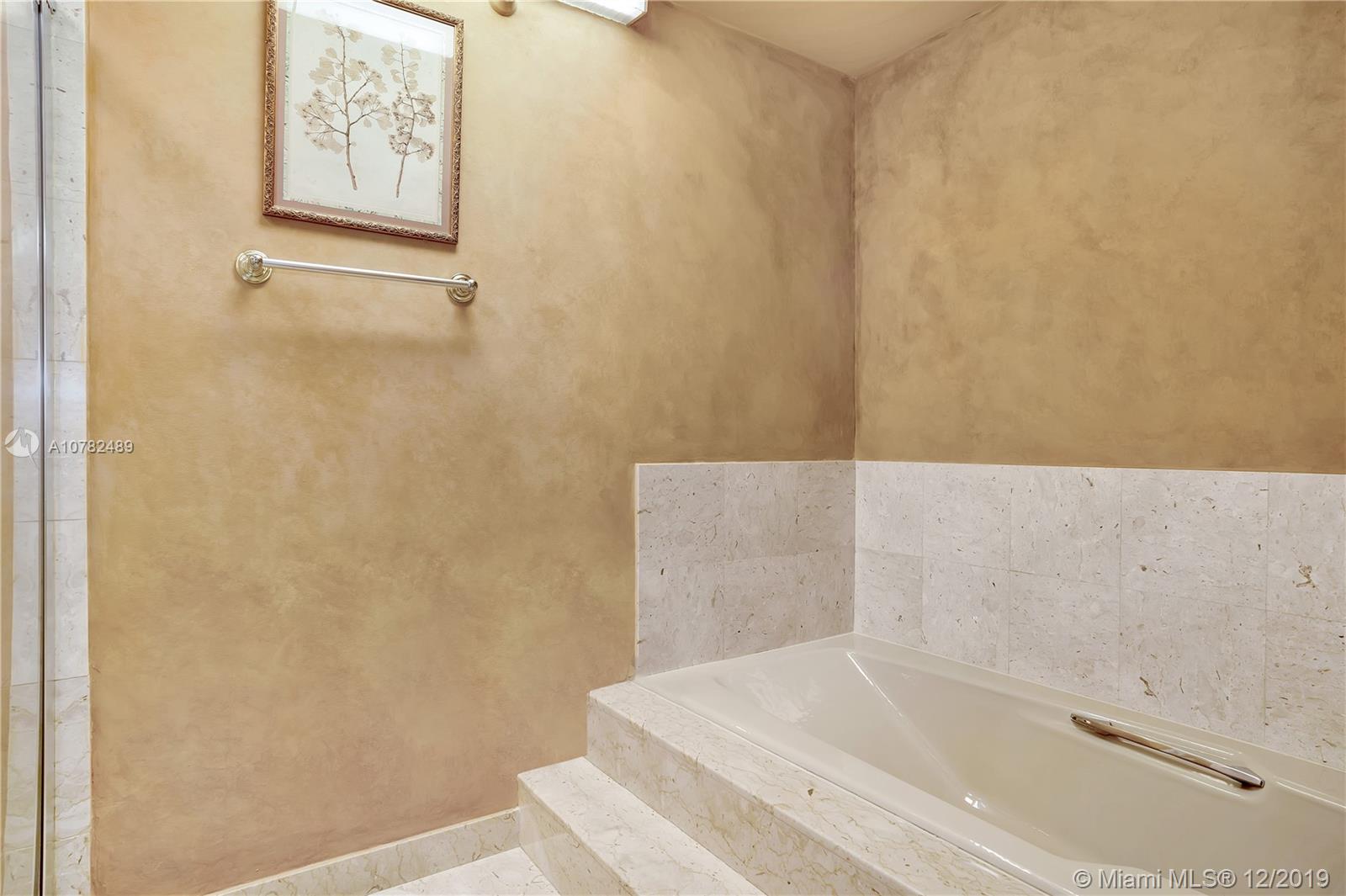 151 Southeast 15th Road, Unit 803 Miami, FL 33129 - Photo 25 of 33