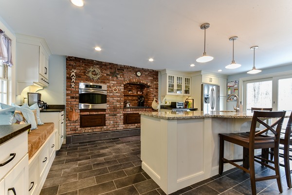 122 Haynes Road Sudbury, MA 01776 - Photo 9 of 26 Gallery Image 9