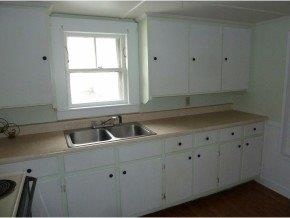 230 King Street Boscawen, NH 03301 - Photo 3 of 10