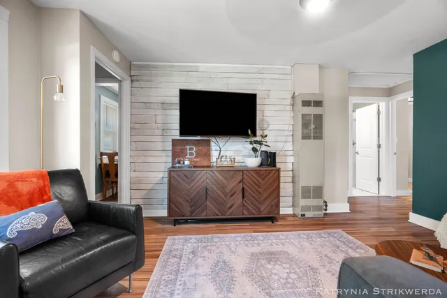 $225,000 | 14758 152nd Avenue, Grand Haven, MI 49417