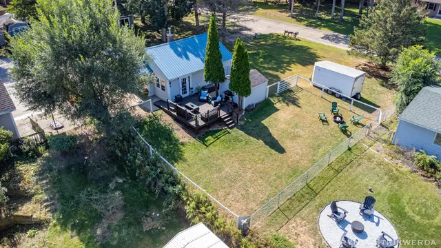 $225,000 | 14758 152nd Avenue, Grand Haven, MI 49417