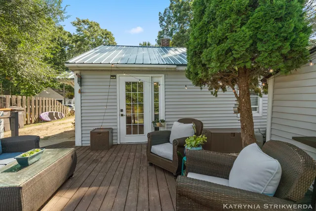 $225,000 | 14758 152nd Avenue, Grand Haven, MI 49417