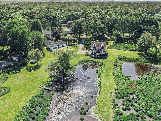 $225,000 | 14758 152nd Avenue, Grand Haven, MI 49417