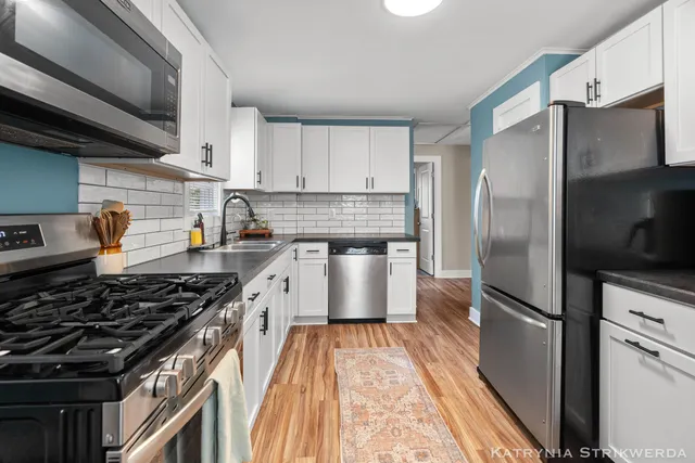 $225,000 | 14758 152nd Avenue, Grand Haven, MI 49417