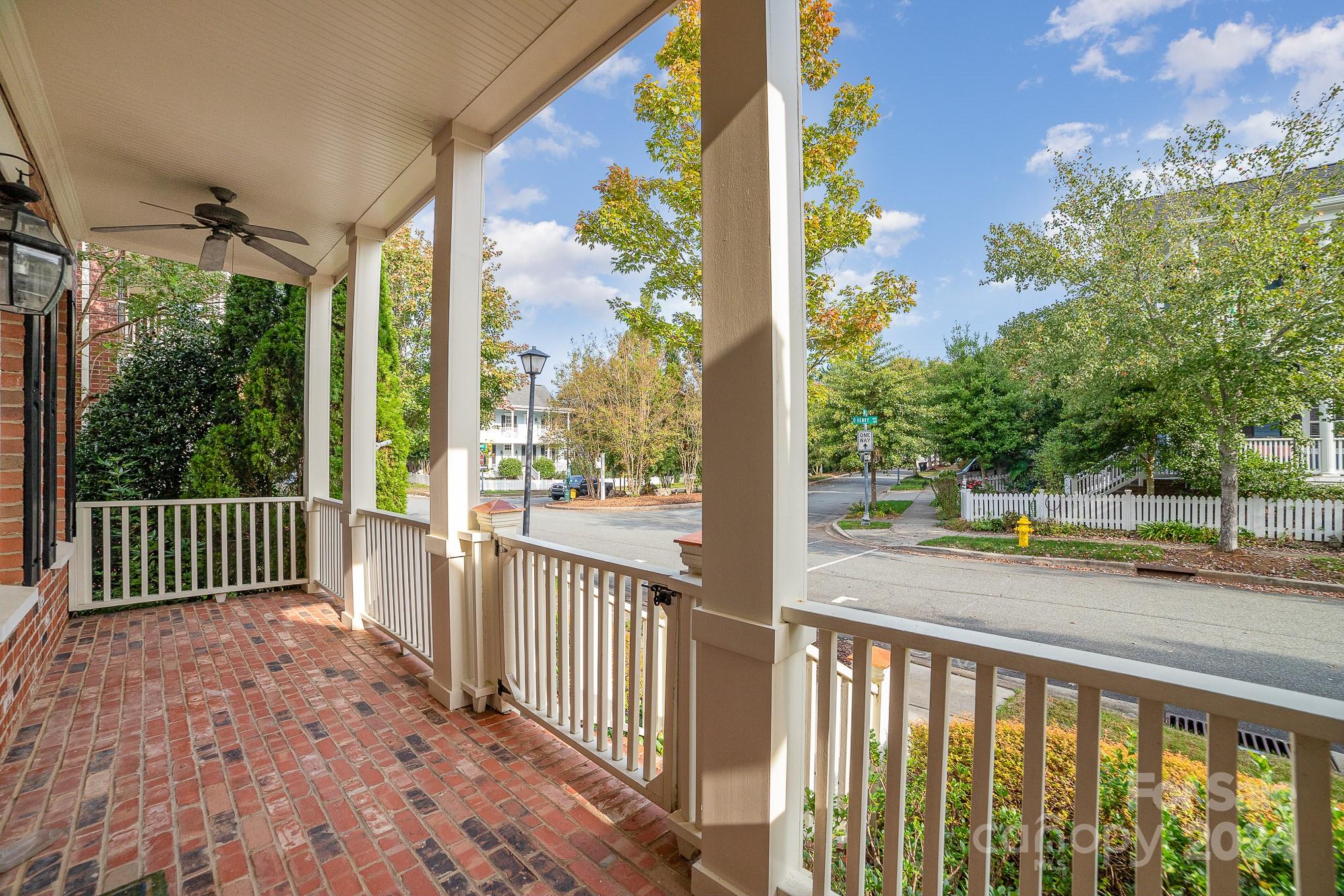 421 O'Henry Avenue Davidson, NC 28036 - Photo 3 of 40