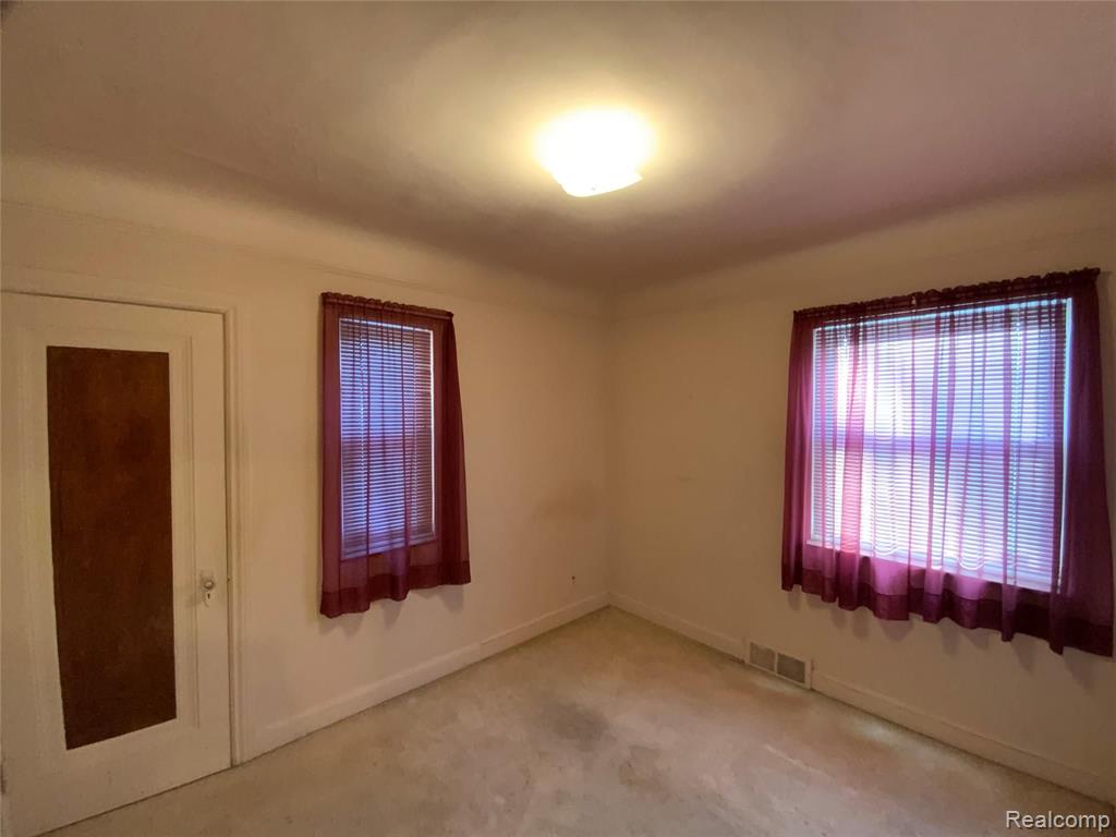 5200 Harvard Road Detroit, MI 48224 - Photo 30 of 56