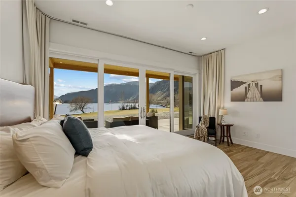 $3,399,999 | 70 Shypoke Place, Entiat, WA 98822