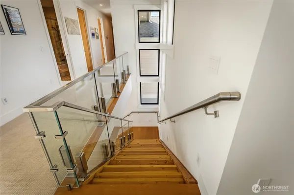 $3,399,999 | 70 Shypoke Place, Entiat, WA 98822